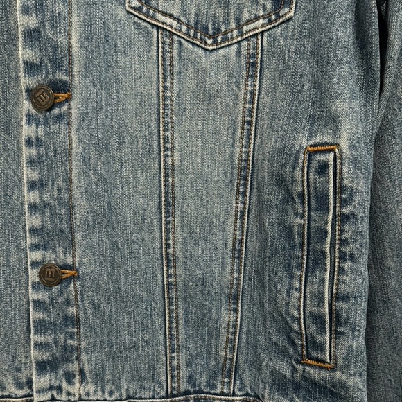 Vintage B.U.M Jean Jacket Men's Size Medium Light Denim Wash 90s - Picture 5 of 8